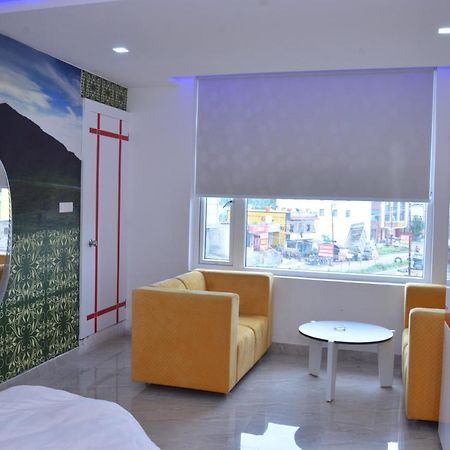 Hotel Blue Bell Raiwala Екстериор снимка
