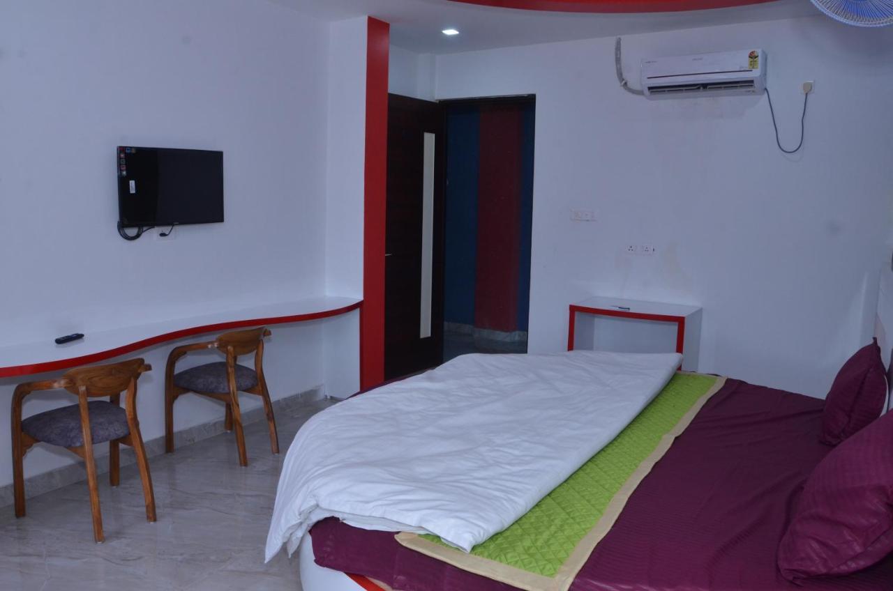 Hotel Blue Bell Raiwala Екстериор снимка